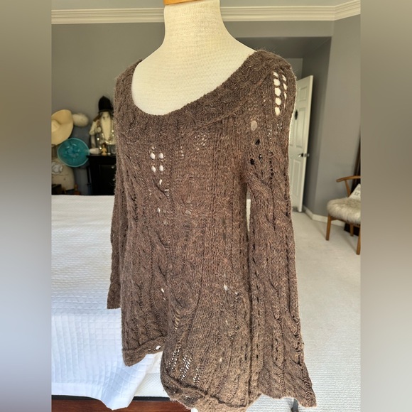 Free People Sweaters - Free People textured brown sweater, size large